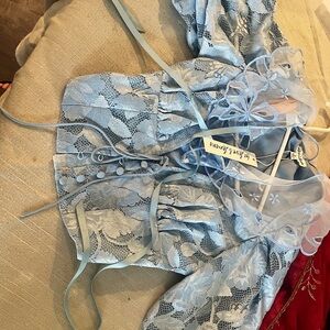 Uma for love and lemons crop top